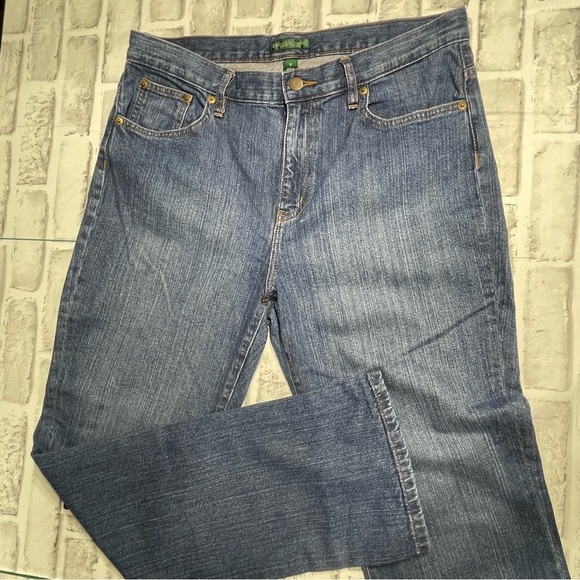 Lauren Ralph Lauren Denim - Lauren Ralph Lauren Classic Straight Jeans. Denim. Size 12. Preowned.